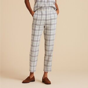 Aritzia Wilfred Darontal Pant Cropped, Plaid Dress
Pant
